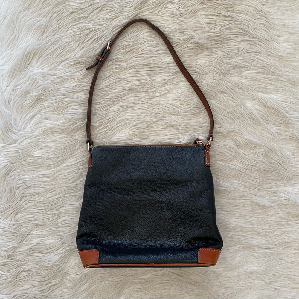 Dooney & Bourke Black Brown Pebbled Grain Leather Crossbody Shoulder Bag Purse - Picture 9 of 16